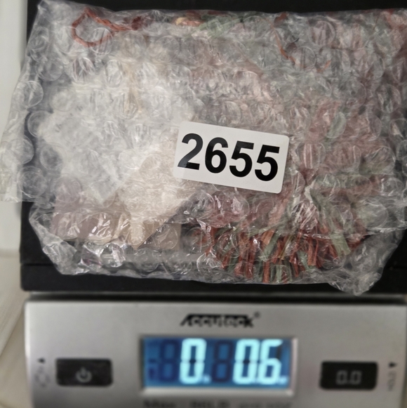 Handcrafted Red and Green Straw Tassel Ornaments - Picture 3 of 4